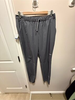 Patagonia Men's Slate Gray Terrebonne Joggers
